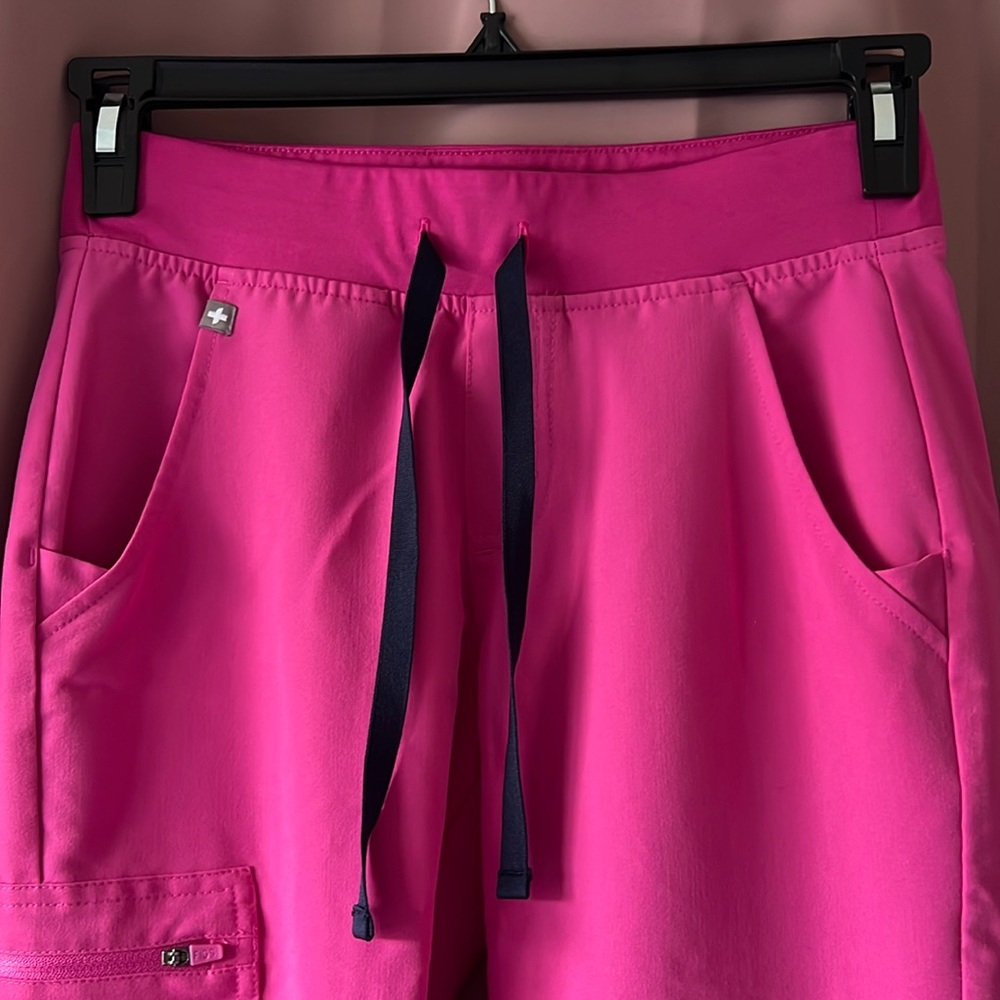 Figs Electric Orchid Zamora Joggers | Size: XS